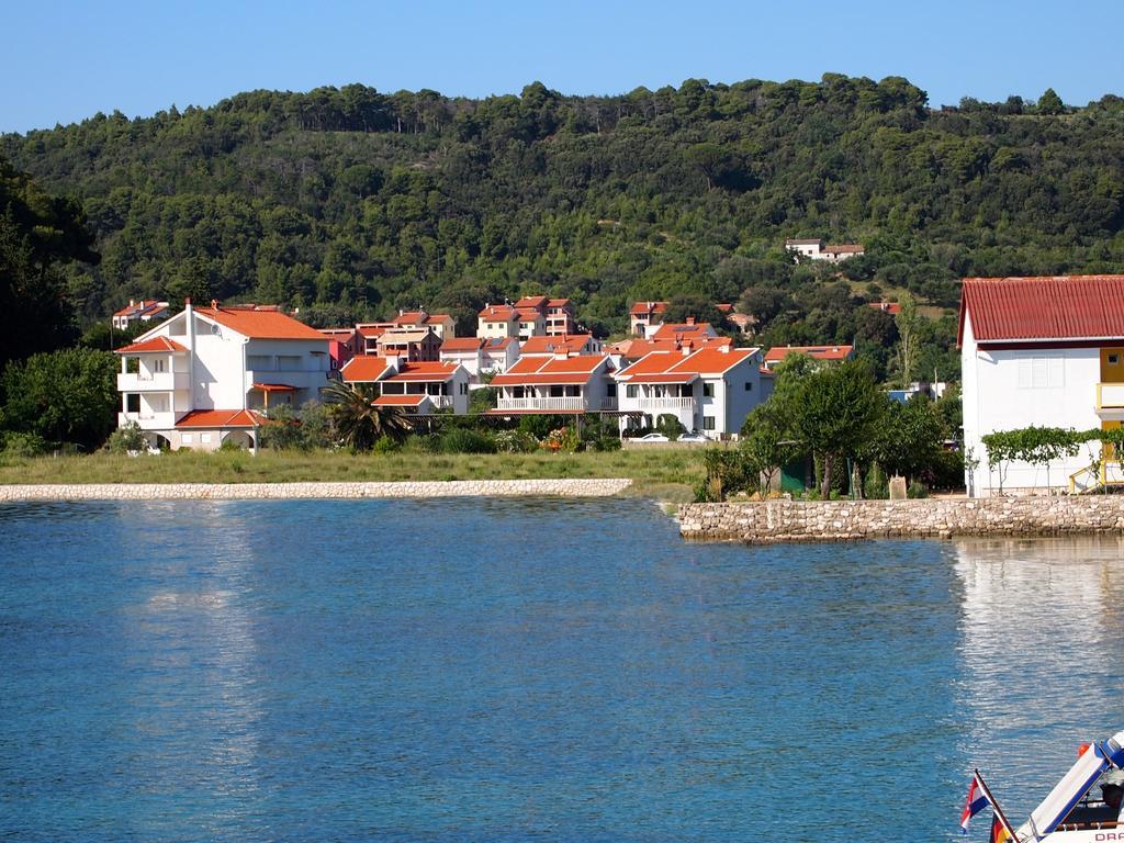 Villas Rab Palit Habitación foto